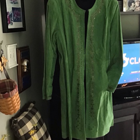 *New* no tag, Pamela McCoy 100% soft suede leather embellished jacket. 2X - Picture 1 of 10